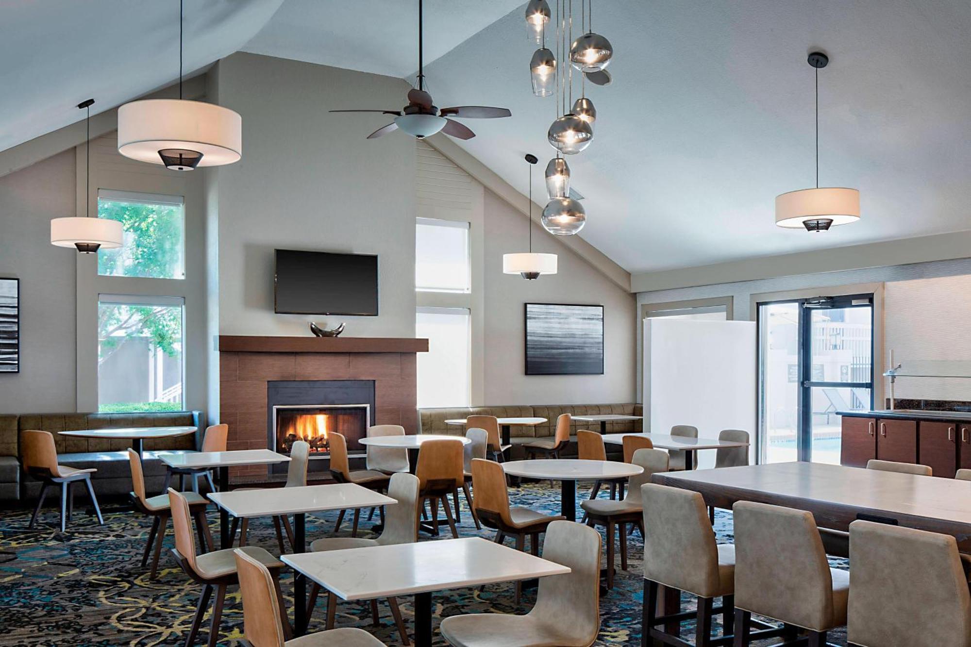 Residence Inn Dallas Las Colinas Irving Luaran gambar